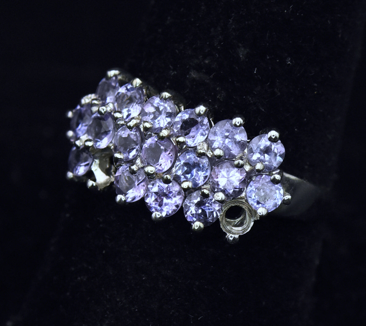 Clyde Duneier - Vintage 10K White Gold Tanzanite Ring - Size 8.75 MISSING STONES