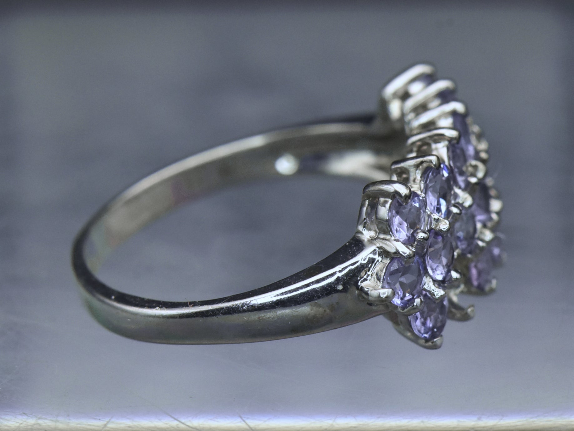 Clyde Duneier - Vintage 10K White Gold Tanzanite Ring - Size 8.75 MISSING STONES