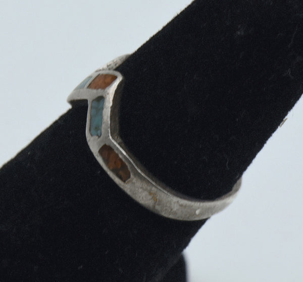 Vintage Sterling Silver and Crushed Stone Zigzag Ring - Size 4.25