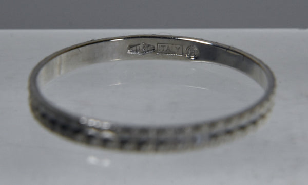 14k White Gold Engraved Band Ring - Size 4