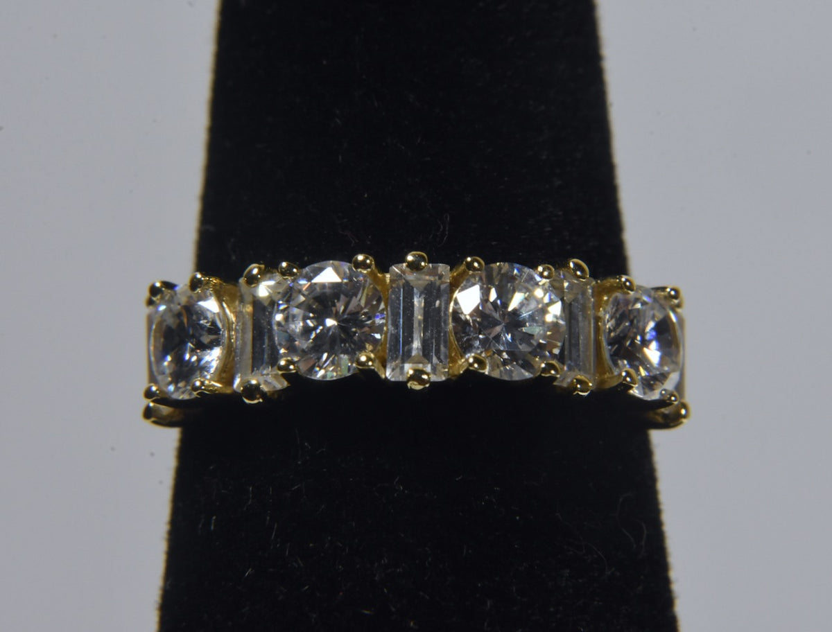 14k Yellow Gold Cubic Zirconia Ring - Size 5