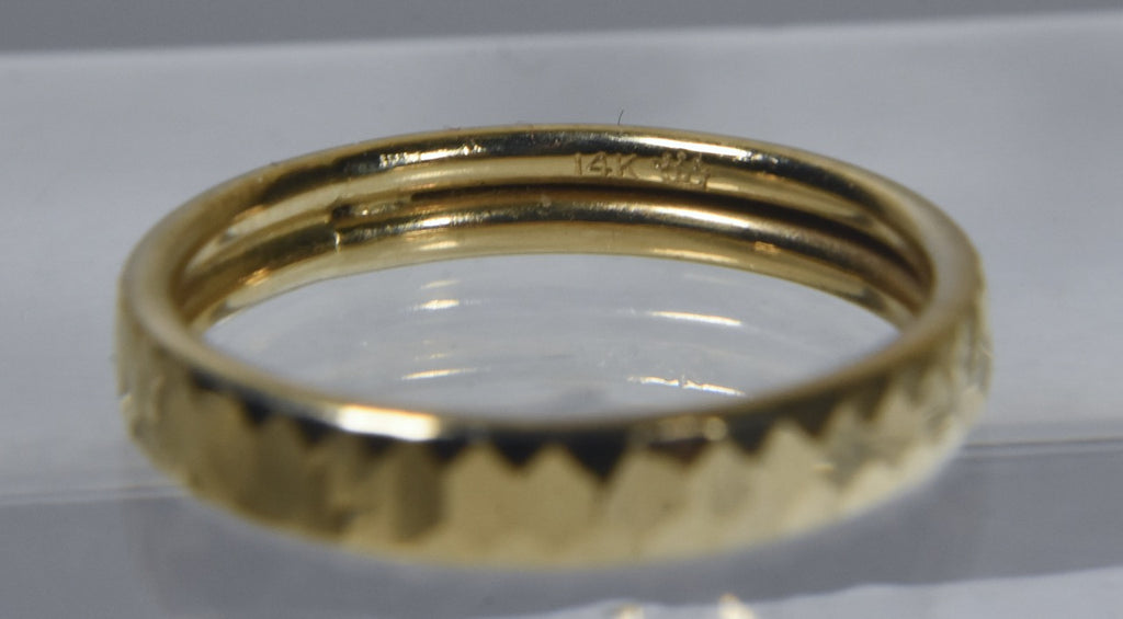 14k Yellow Gold Faceted Band Ring - Size 6