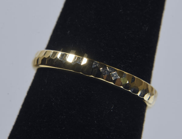 14k Yellow Gold Faceted Band Ring - Size 5.75