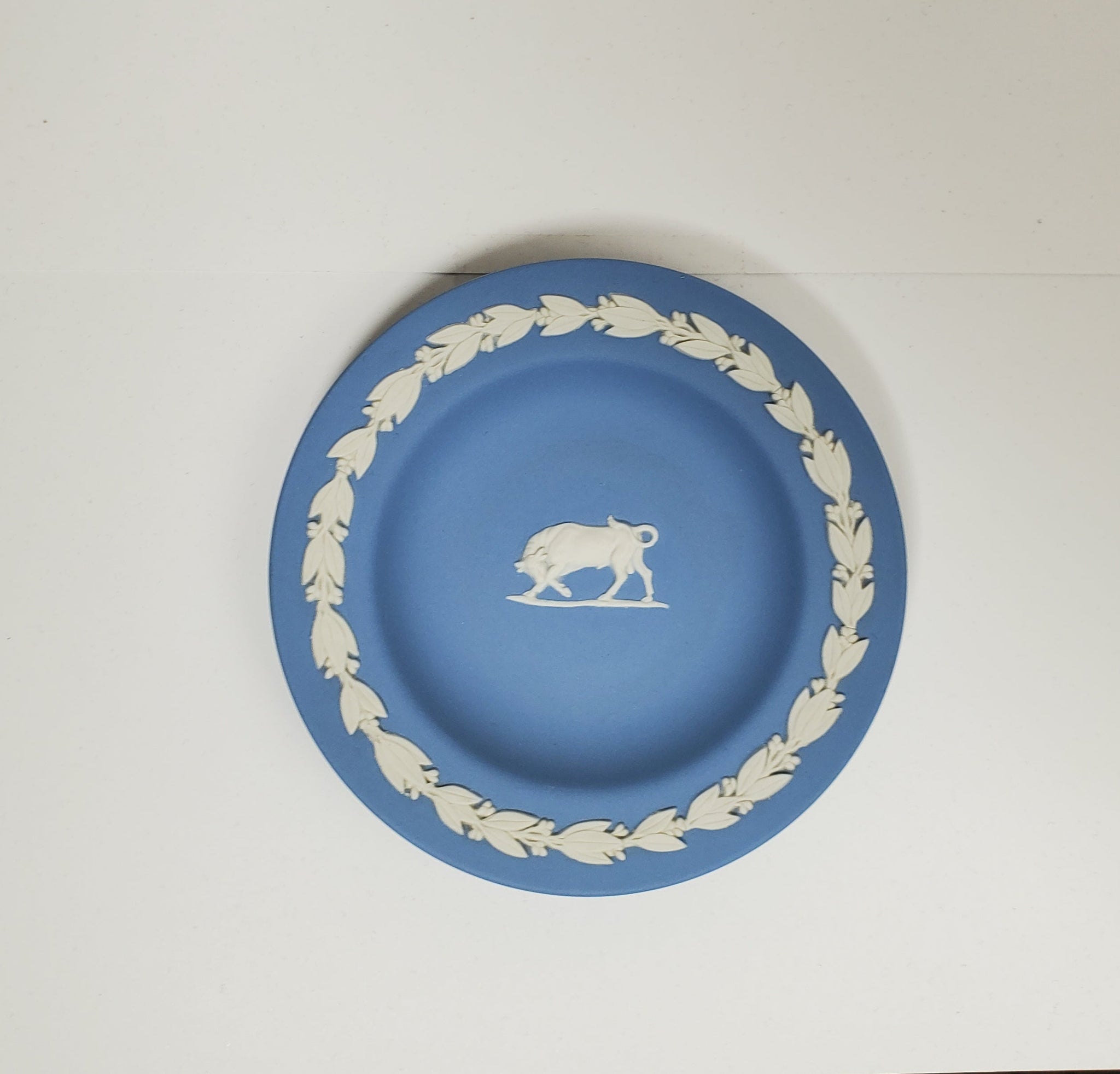 Wedgwood - Vintage Taurus Zodiac Jasperware Plate