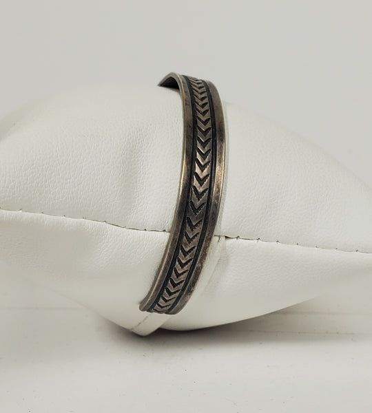 Vintage Engraved Design Silver Bangle Bracelet
