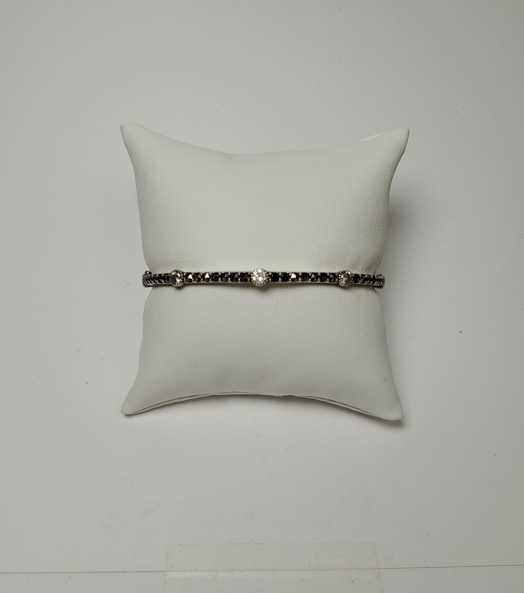 Vintage Sterling Silver Hinged Bangled w Clear Stones and Marcasite
