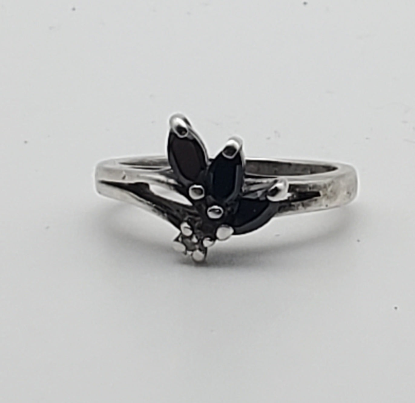 Black Marquise Glass Sterling Silver Ring - Size 7.5