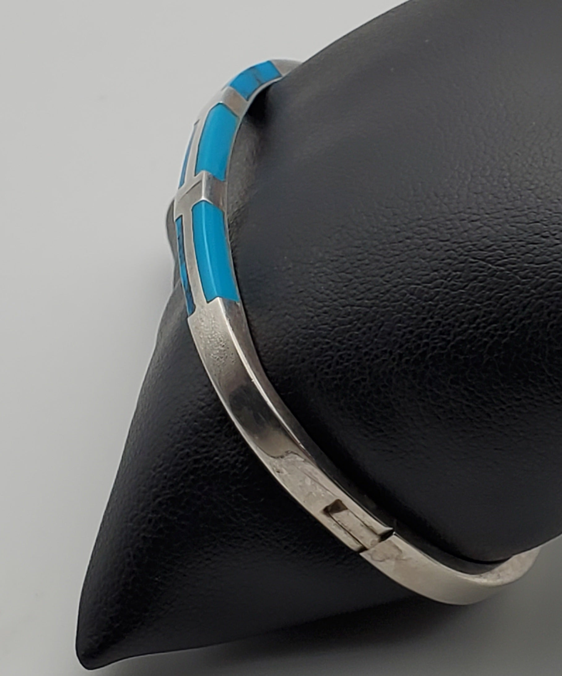 Vintage 950 Silver Turquoise Hinged Bangle