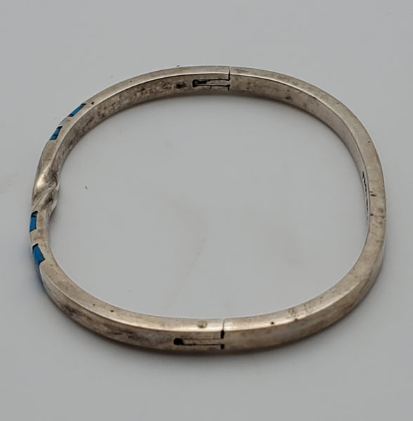 Vintage Inlaid Turquoise Hinged Sterling Silver Bangle Bracelet