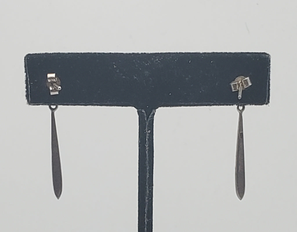 Vintage Black Onyx and Mother of Pearl Dangle Earrings