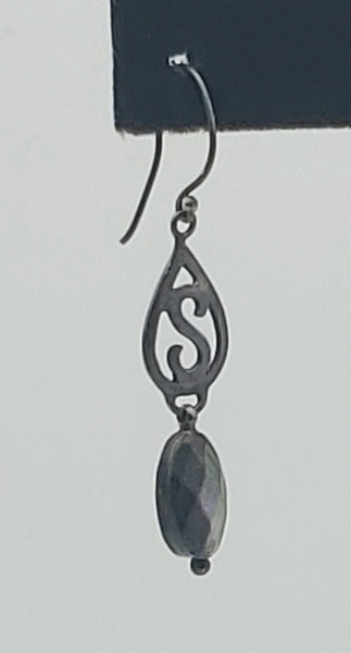 UNMATCHED Vintage Carved Faceted Mother of Pearl Sterling Silver Dangle Earring