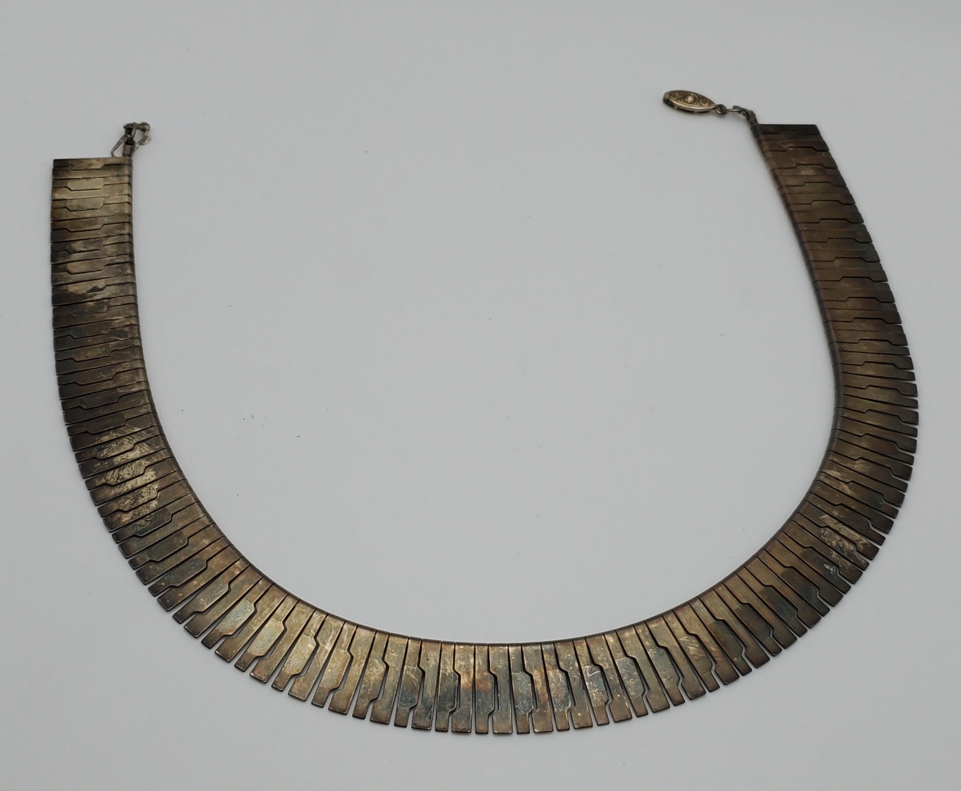 Vintage Modern Design Unique Link Collar Necklace - 17"