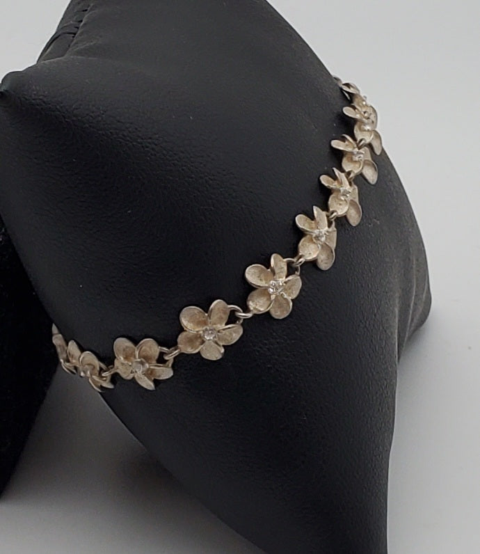 Vintage Sterling Silver Flower Link Bracelet BROKEN CLASP - 7.5"