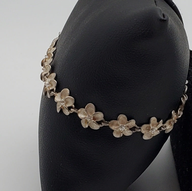 Vintage Sterling Silver Flower Link Bracelet BROKEN CLASP - 7.5"