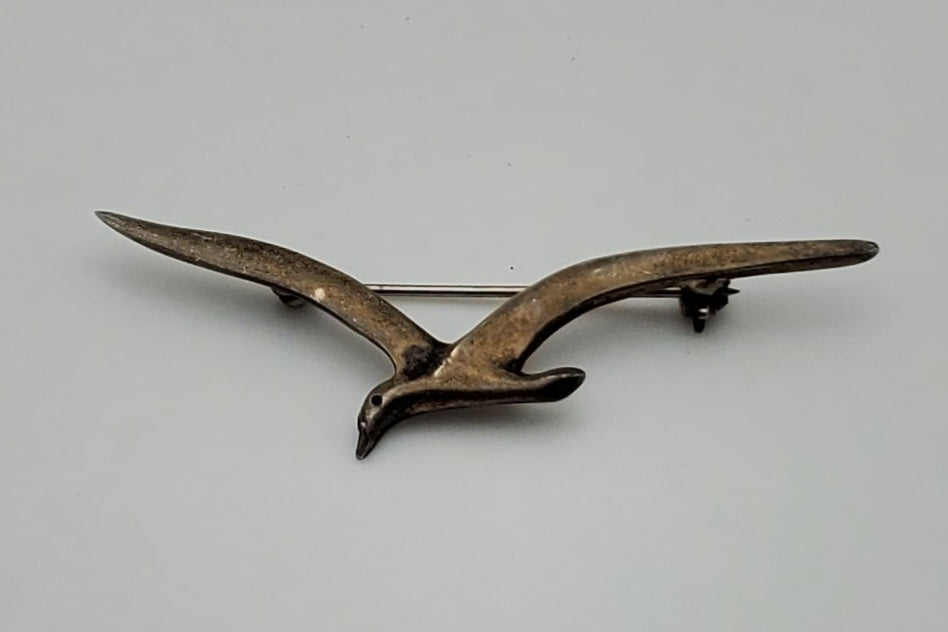Vintage Sterling Silver Flying Seagull Brooch