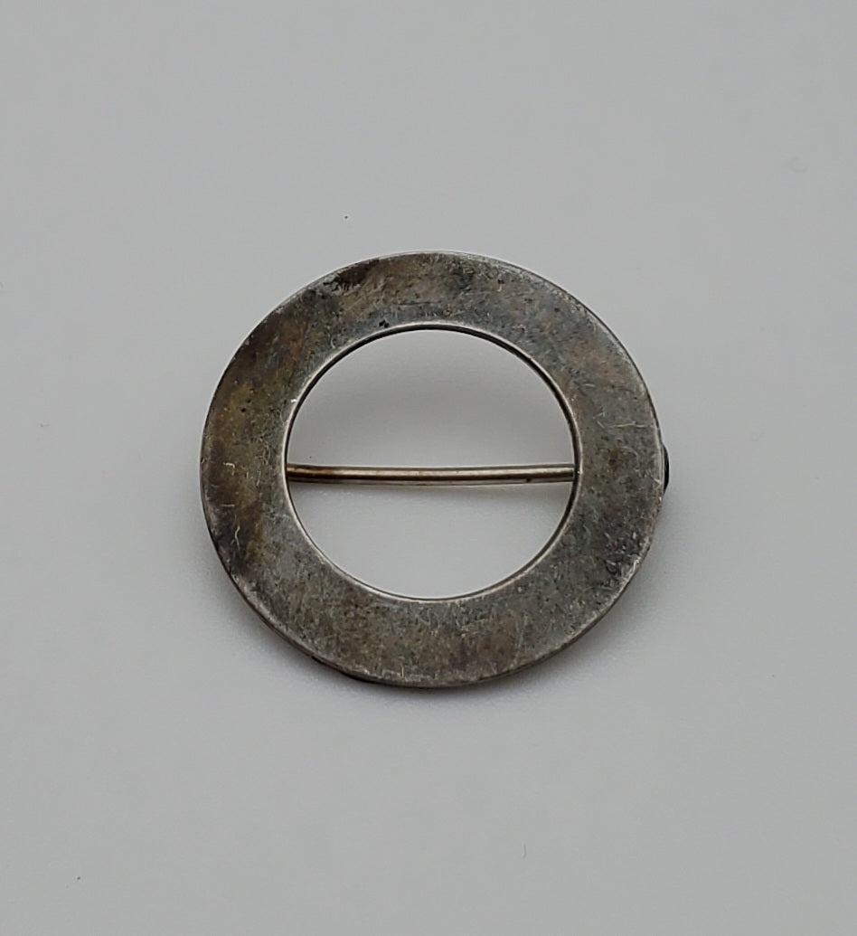 Jewel Art - Vintage Sterling Silver Hoop Brooch