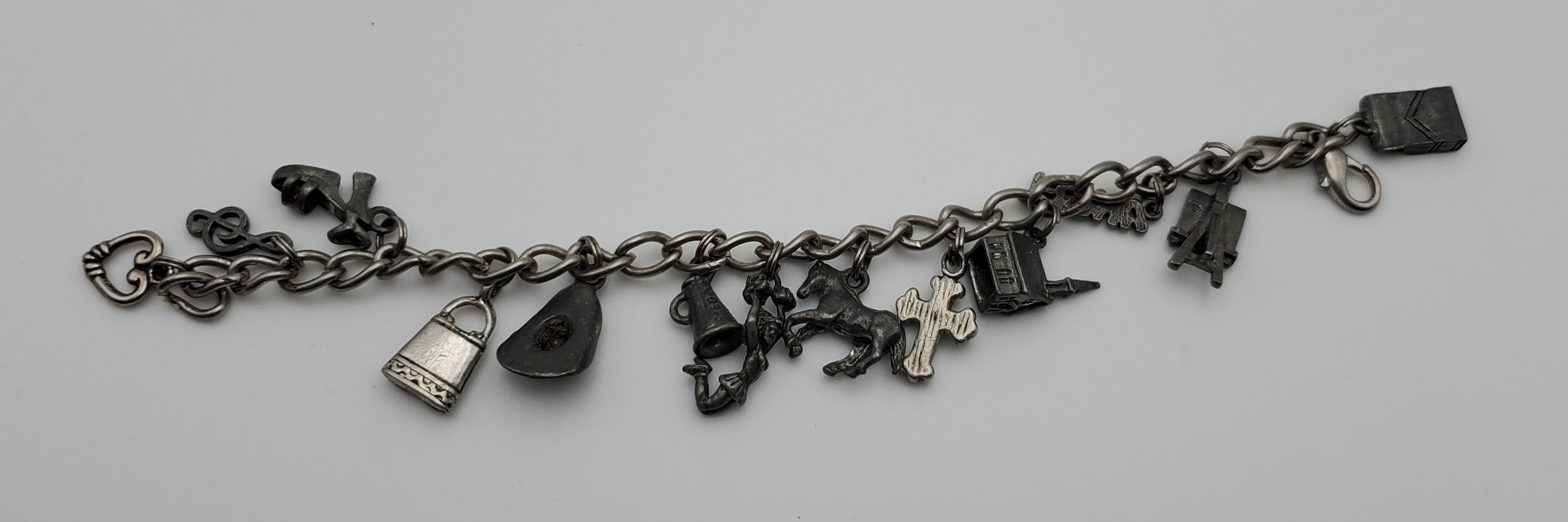 Vintage Chain Link Charm Bracelet - 7.5"