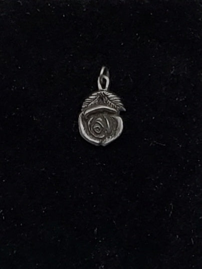 Sulitan - Vintage 1980 Rose Charm
