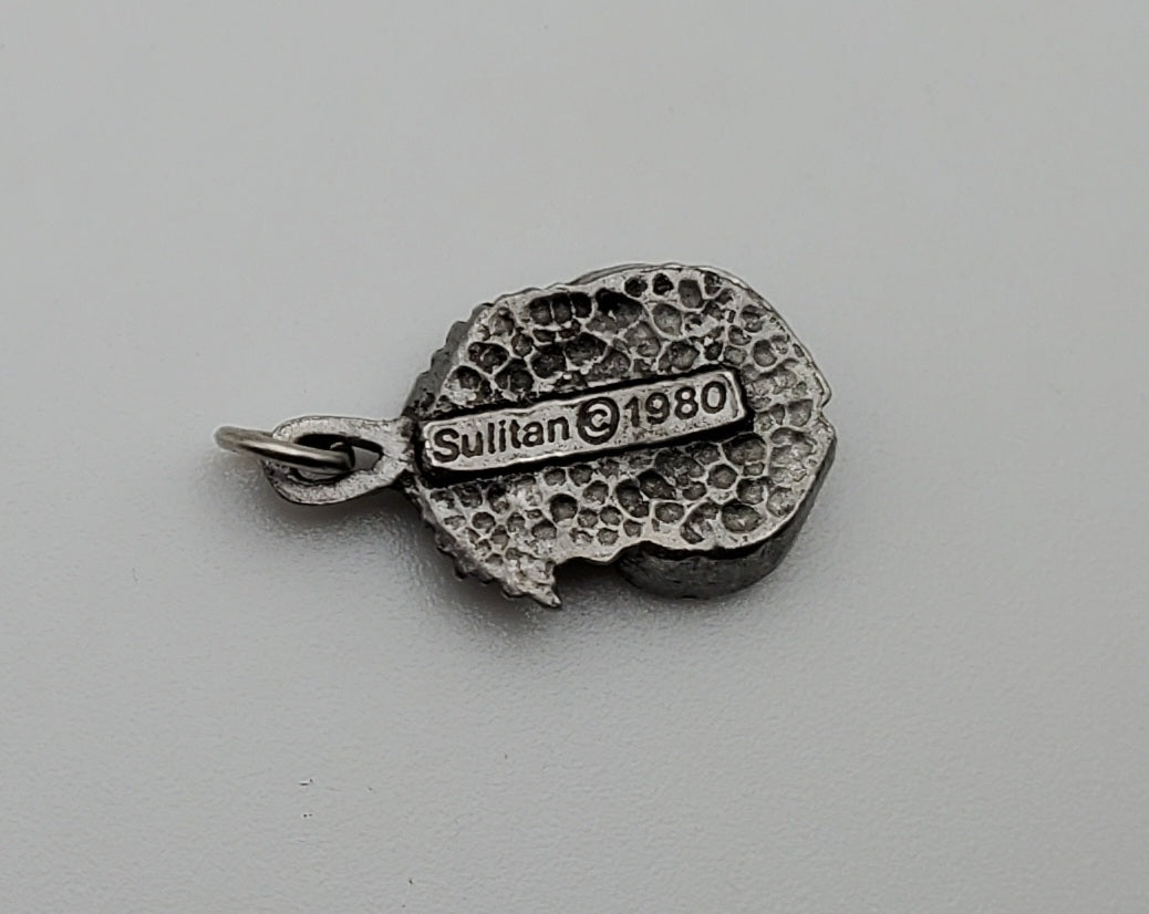 Sulitan - Vintage 1980 Rose Charm