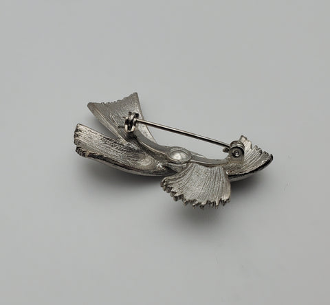 Jonette Jewelry - Vintage Silver Tone Ribbon Brooch