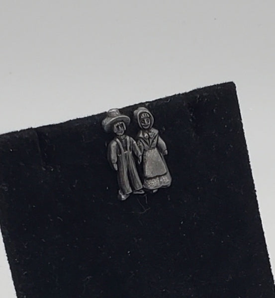 Vintage Pewter Pioneer Couple Pin