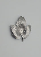 Krementz - Vintage Silver Tone Curled Maple Leaf Brooch