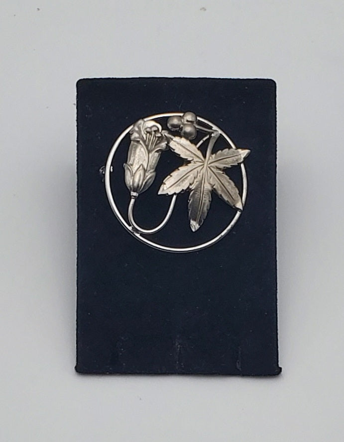 Vintage Sterling Silver Floral Brooch - BROKEN