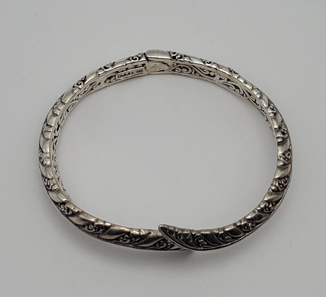 Sarda - Vintage Sterling Silver Filigree Hinged Bangle Bracelet