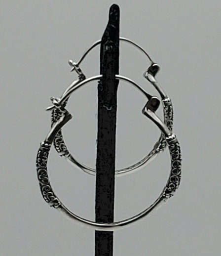 Sarda - Vintage Sterling Silver Hoop Earrings