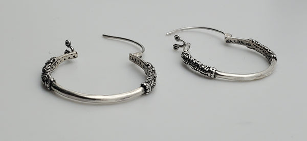 Sarda - Vintage Sterling Silver Hoop Earrings