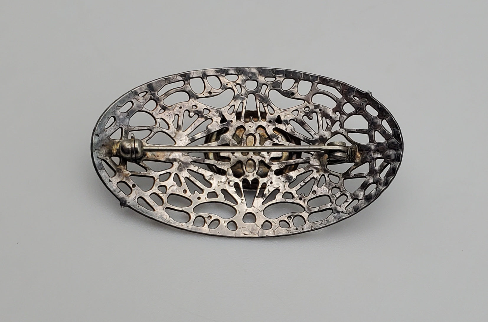 Sterling Silver Black Onyx Hammered Texture Pierced Design Brooch
