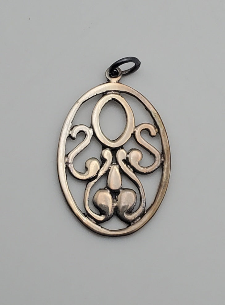 Vintage Sterling Silver Pendant