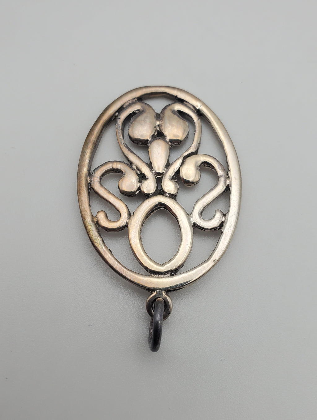 Vintage Sterling Silver Pendant