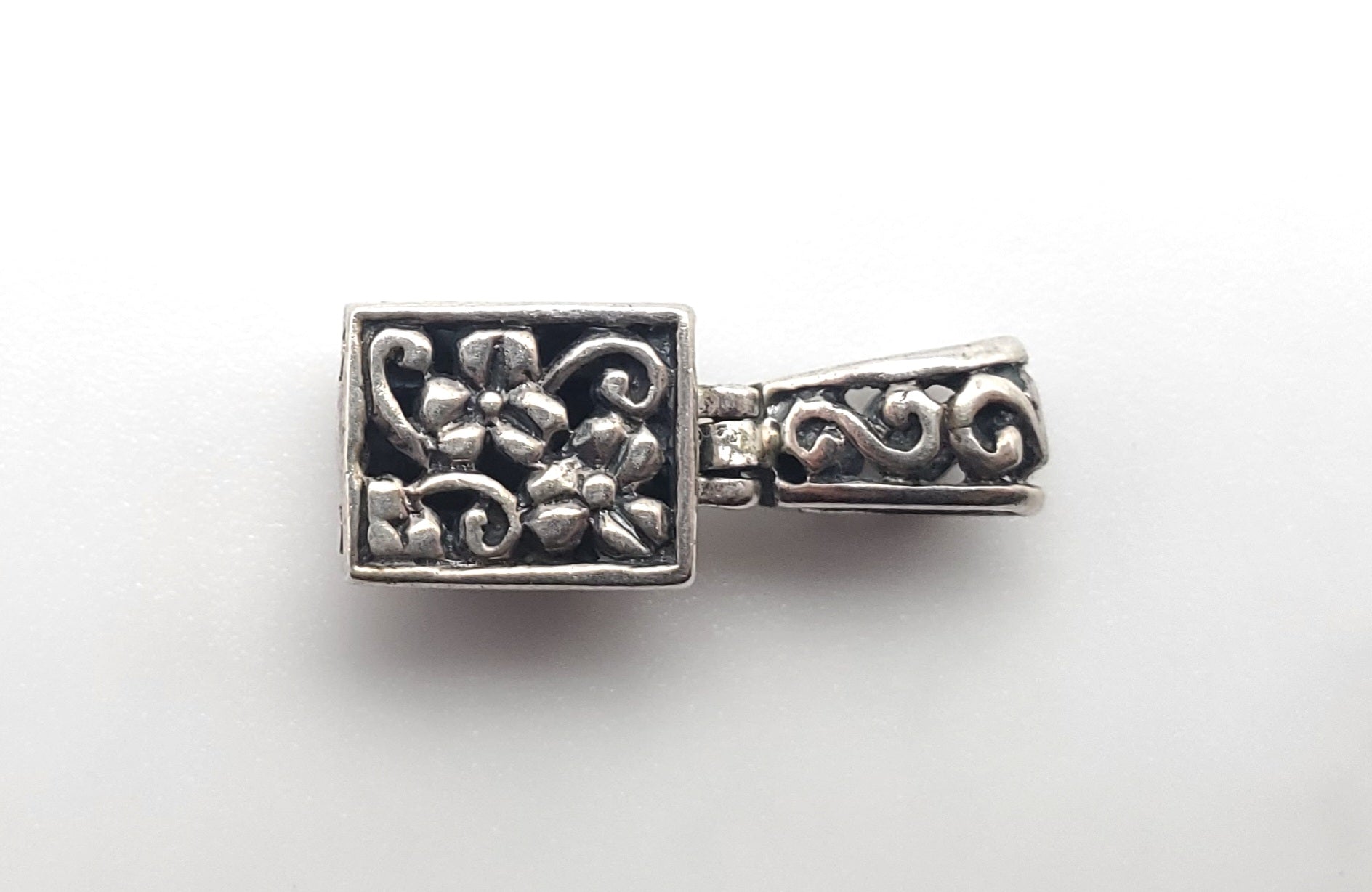 Sterling Silver Black Onyx Pendant
