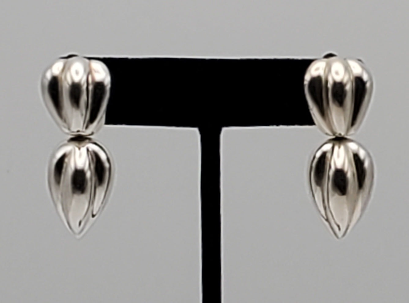 Zina - Vintage Sterling Silver Clip-On Earrings