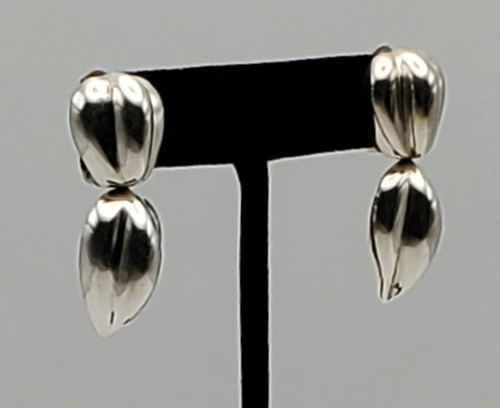 Zina - Vintage Sterling Silver Clip-On Earrings