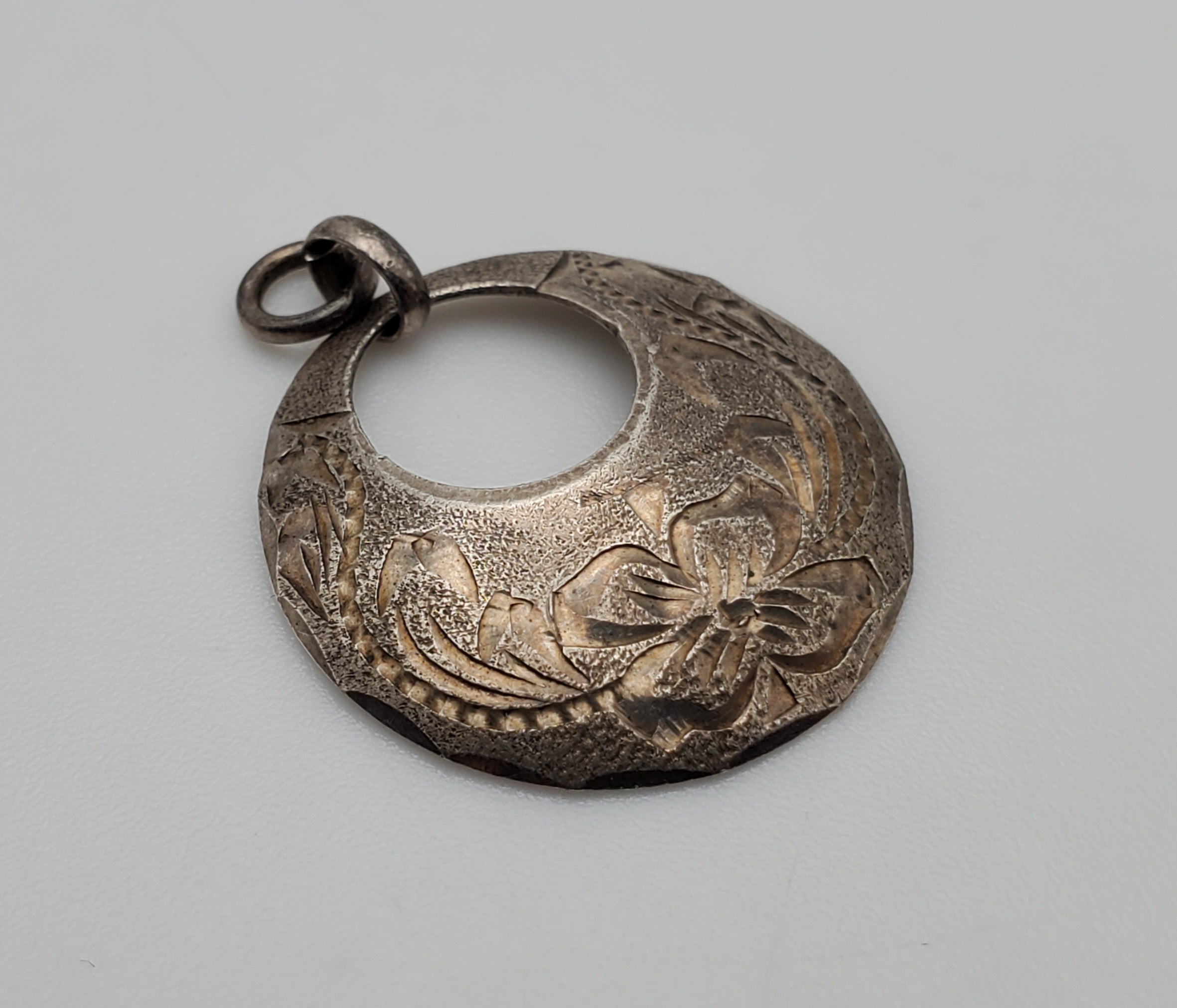 Vintage Handmade Sterling Silver Pendant