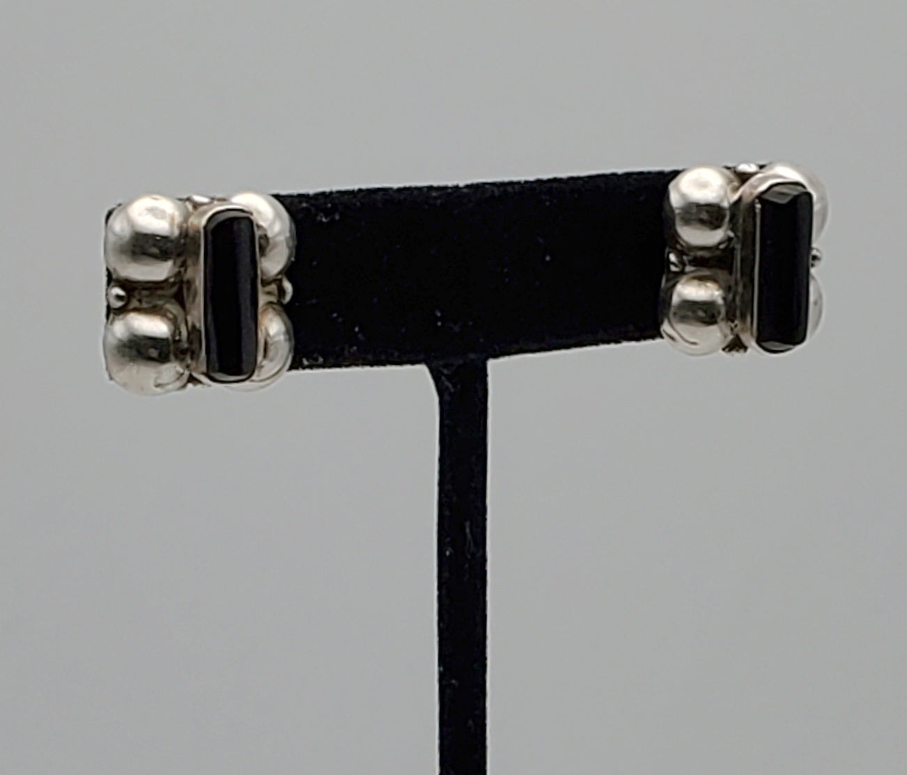 Vintage Handmade Sterling Silver Black Onyx Screw Back Earrings