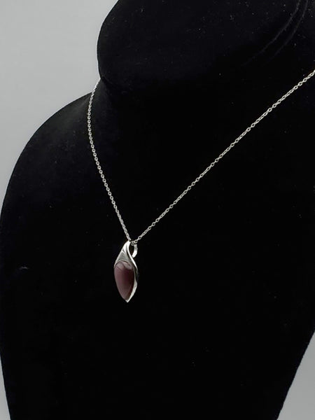 Vintage Sterling Silver Purple Cat's Eye Glass Pendant Sterling Silver Chain Necklace - 18"