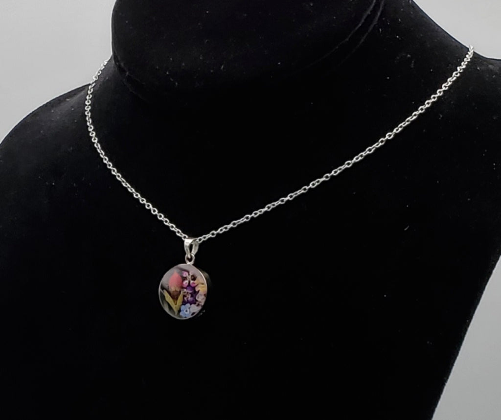 Vintage Dried Flowers Pendant Chain Necklace - 18.25"