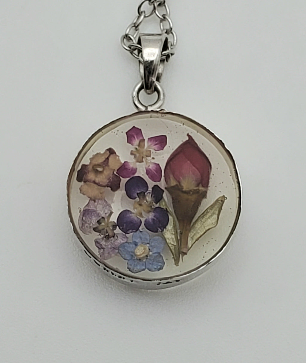 Vintage Dried Flowers Pendant Chain Necklace - 18.25"