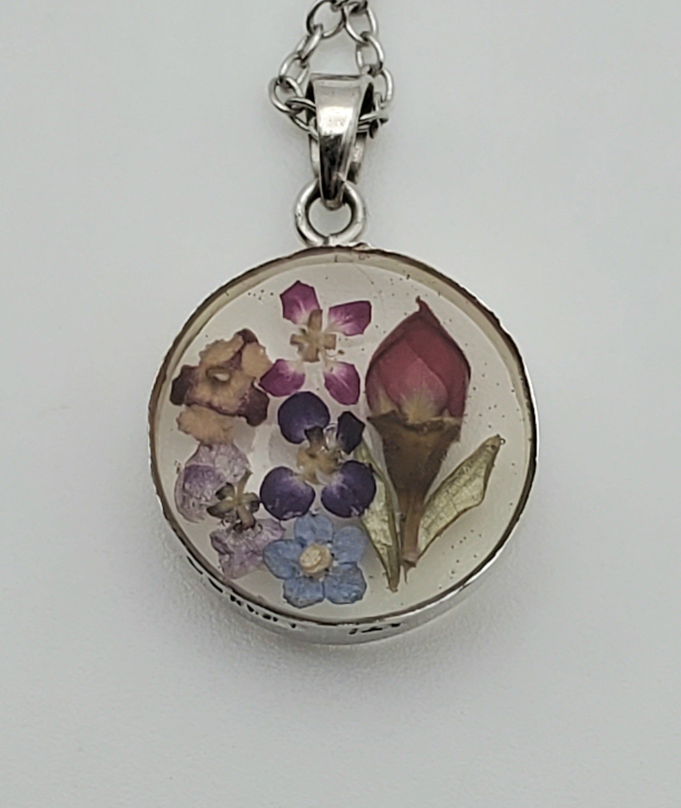 Vintage Dried Flowers Pendant Chain Necklace - 18.25"