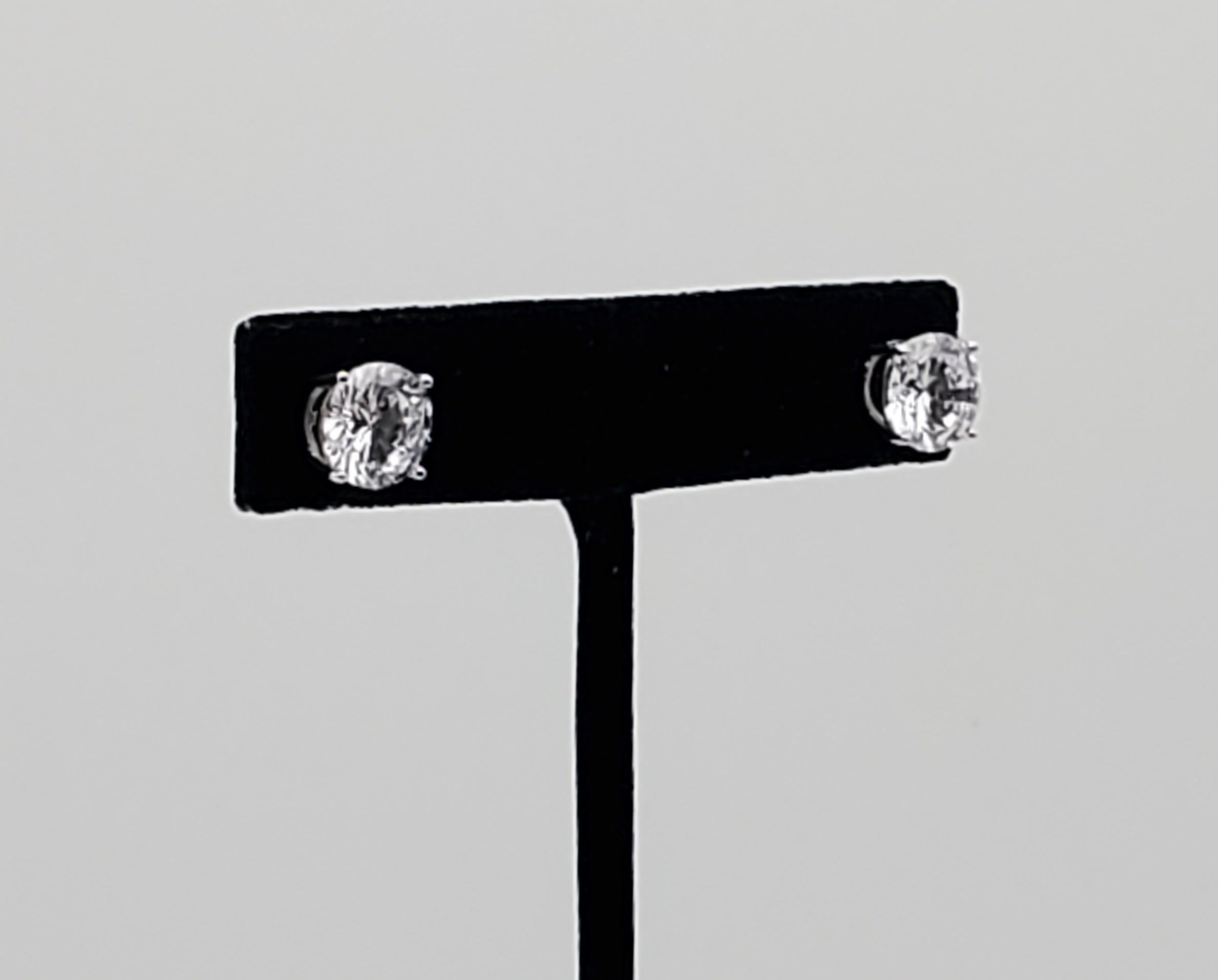 Vintage Cubic Zirconia Sterling Silver Stud Earrings - 9mm