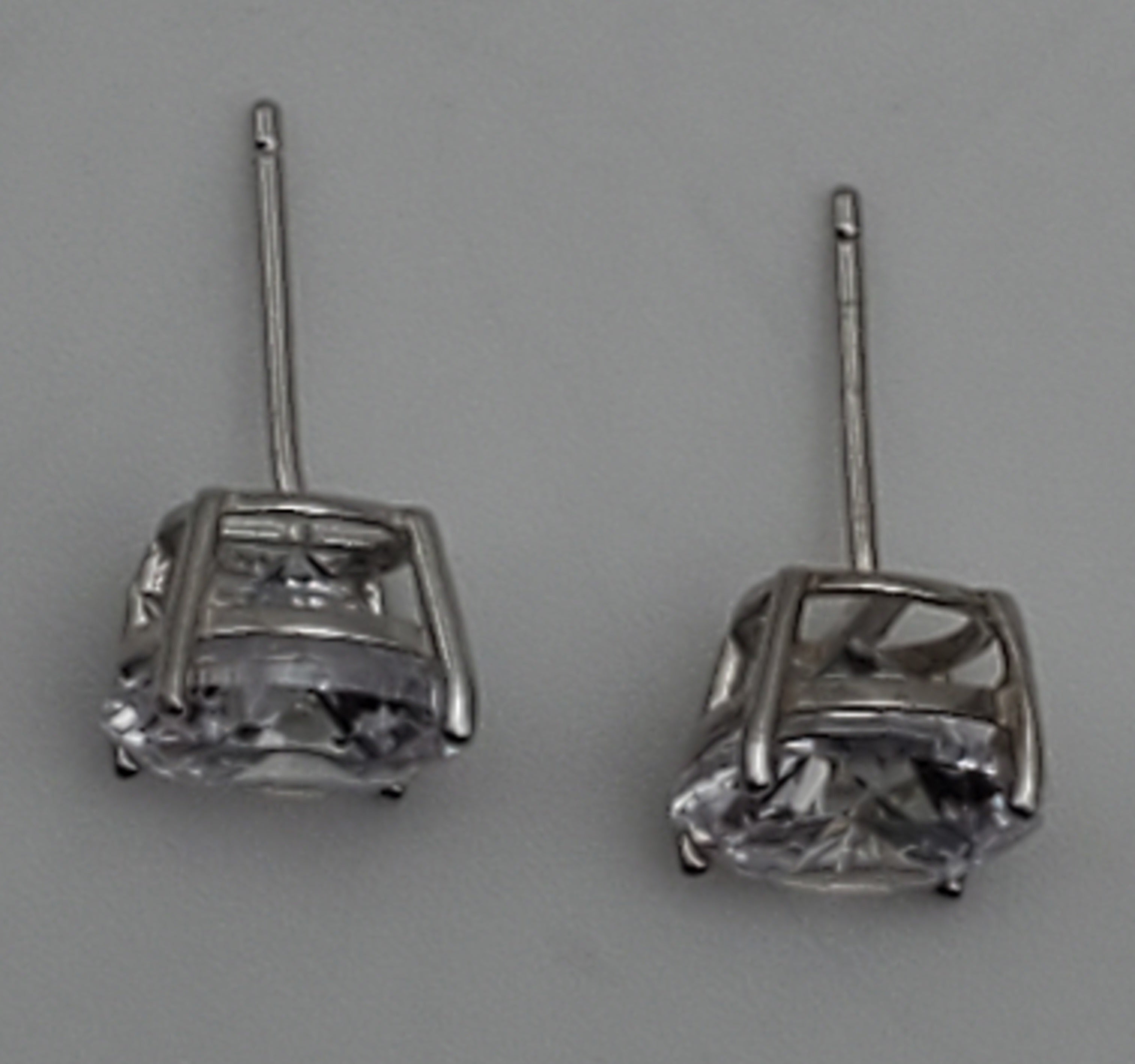 Vintage Cubic Zirconia Sterling Silver Stud Earrings - 9mm
