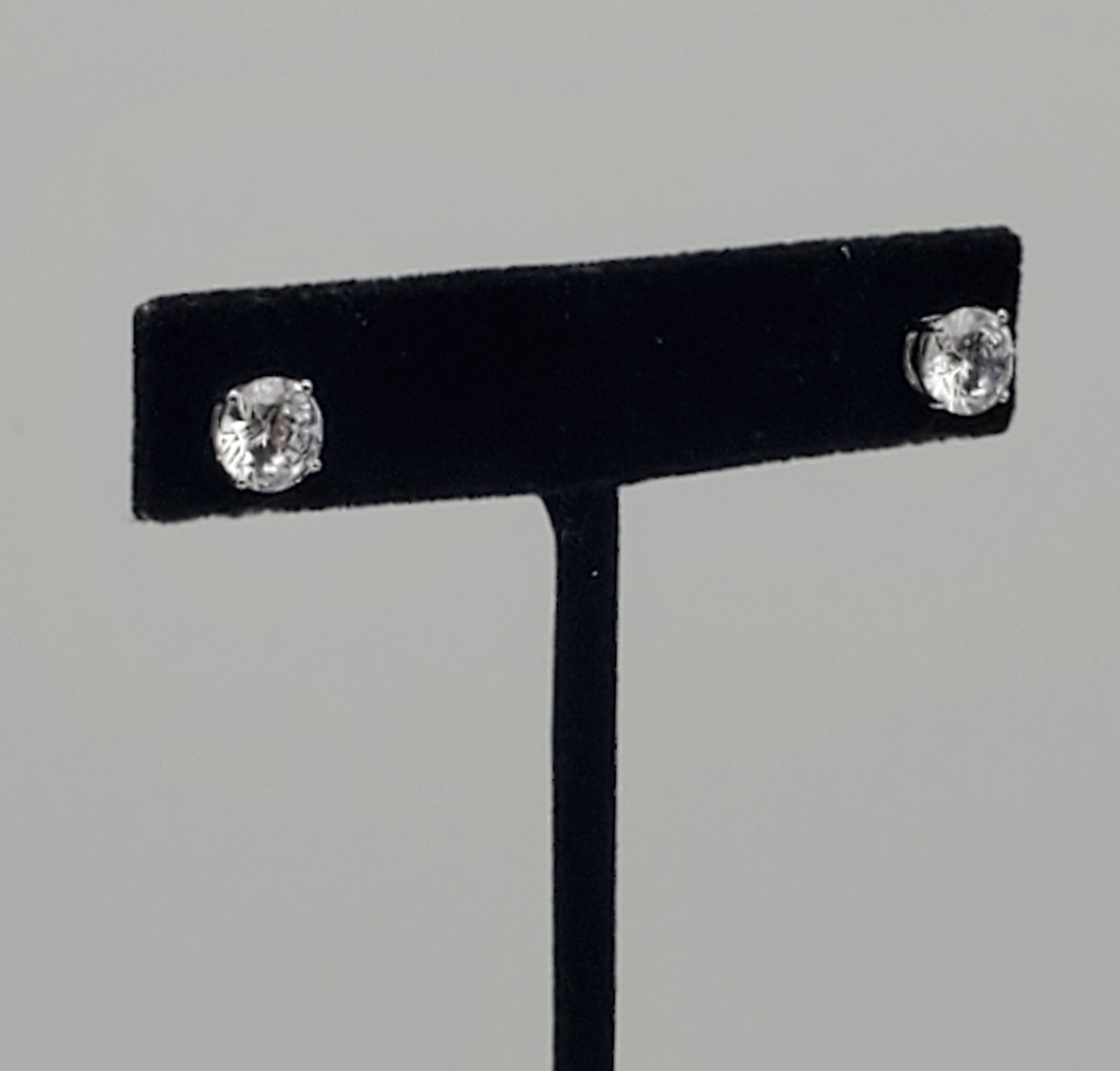 Vintage Cubic Zirconia Sterling Silver Stud Earrings - 7mm