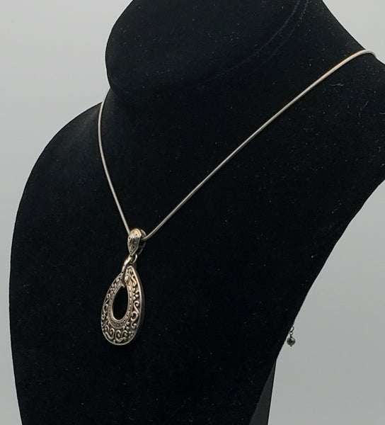 Vintage Sterling Silver Teardrop Filigree Pendant Necklace - 18 + 2.5"