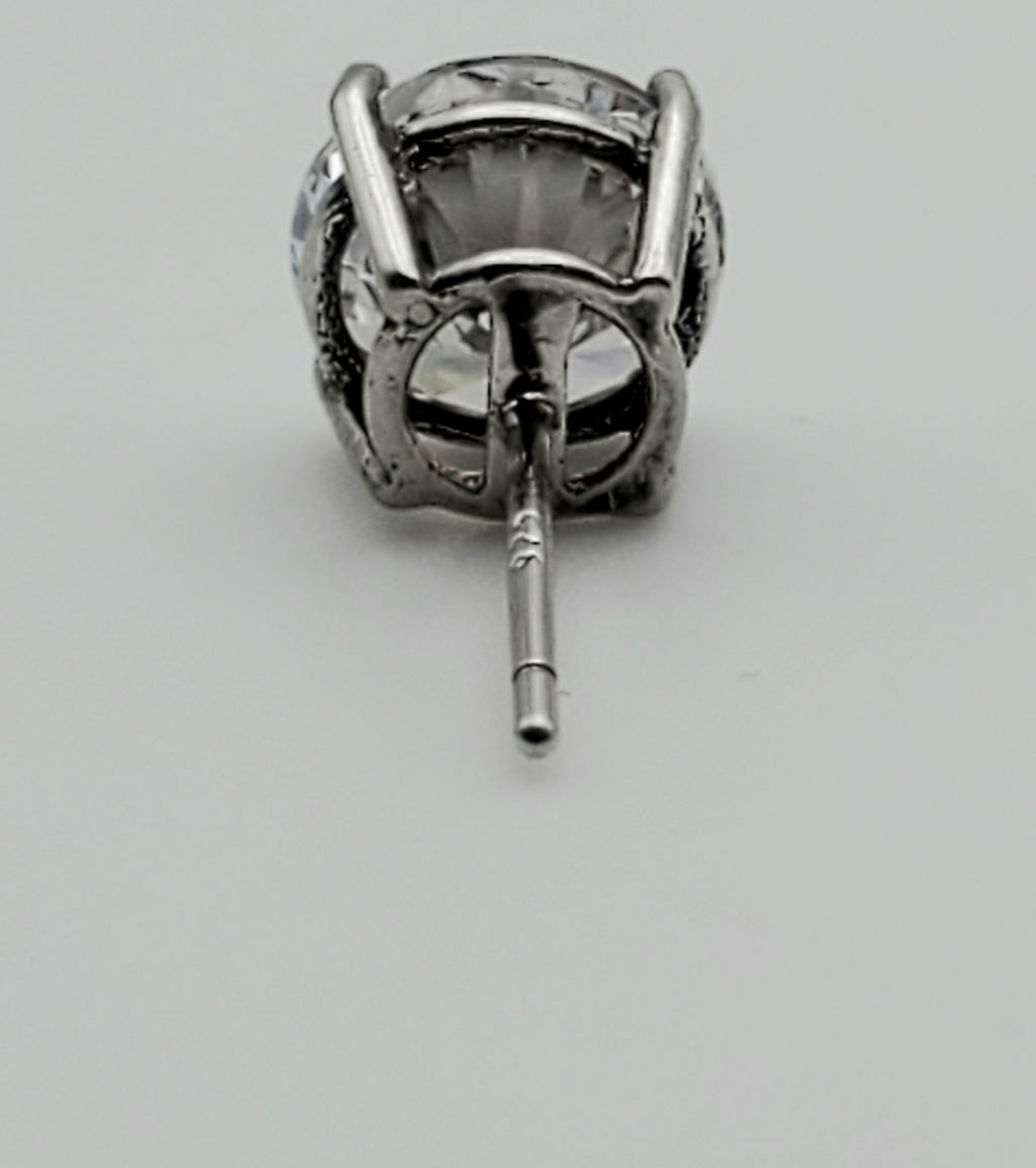 SINGLE Cubic Zirconia Sterling Silver Stud Earring