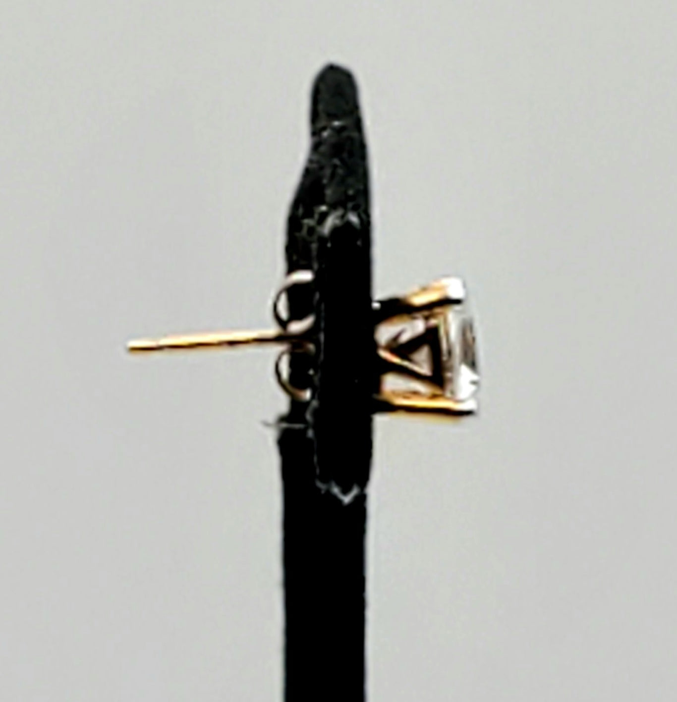 SINGLE Vintage Gold Tone Sterling Silver Cubic Zirconia Stud Earring