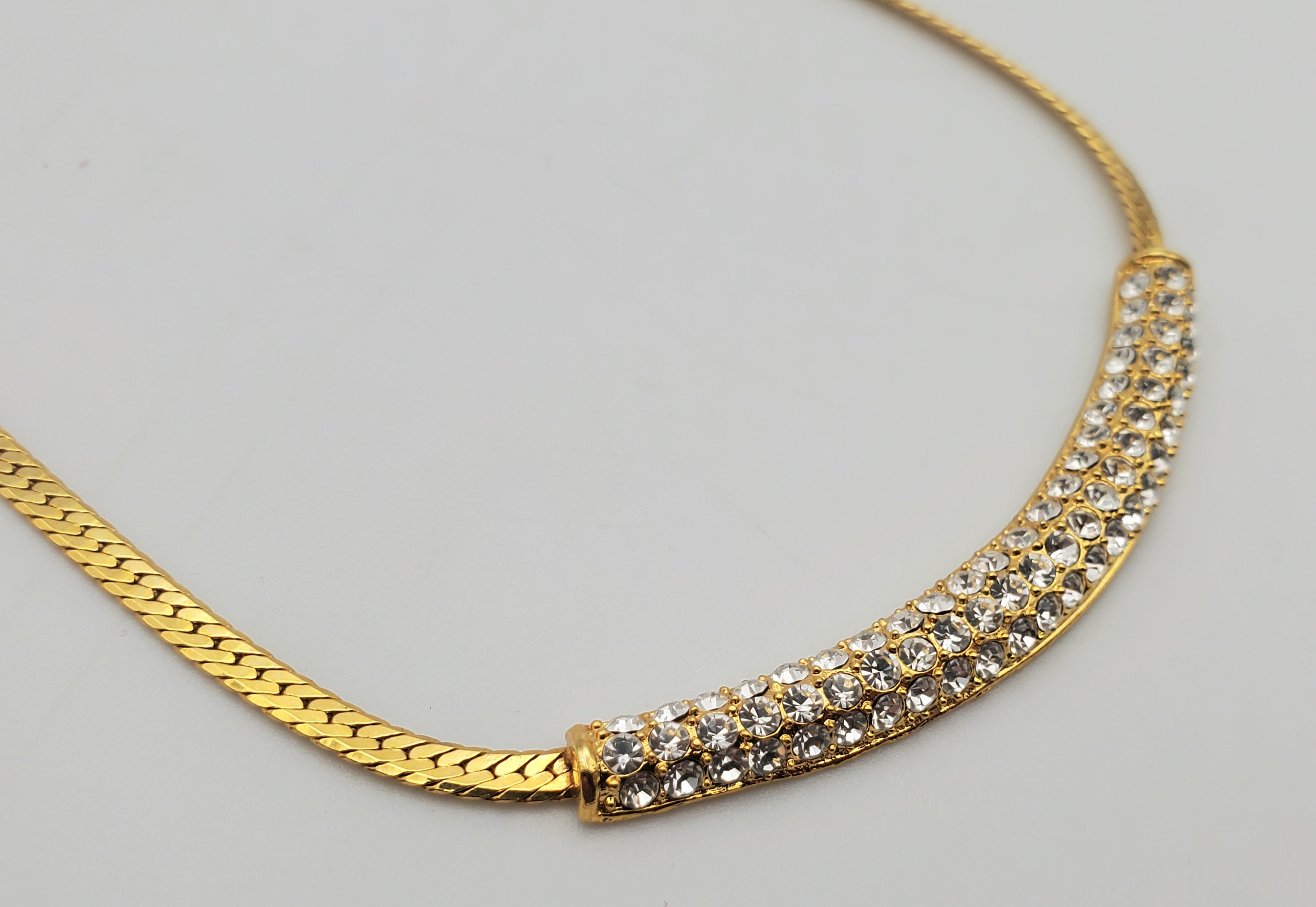 Gold Tone Herringbone Link Rhinestone Pendant Chain Necklace