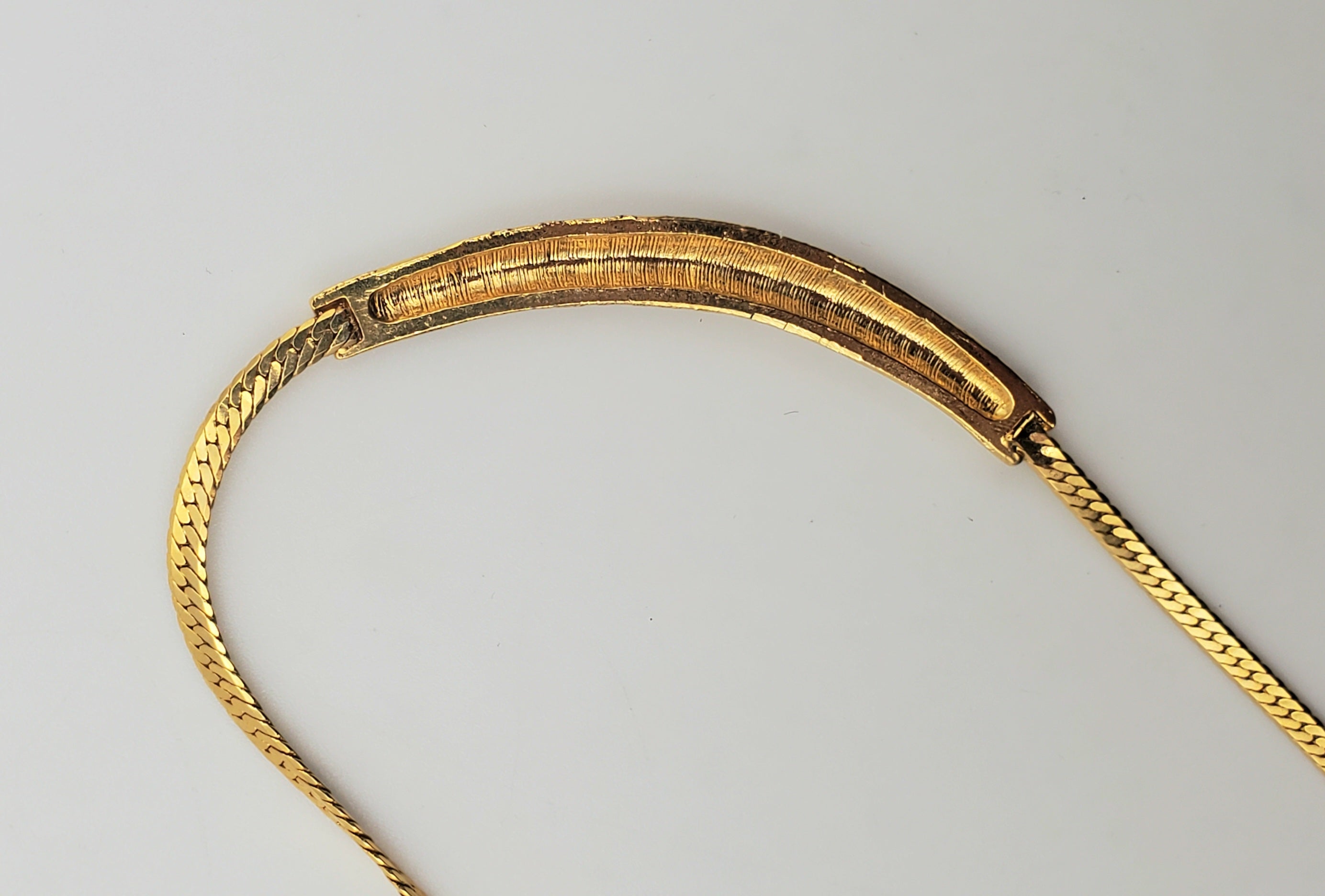 Gold Tone Herringbone Link Rhinestone Pendant Chain Necklace